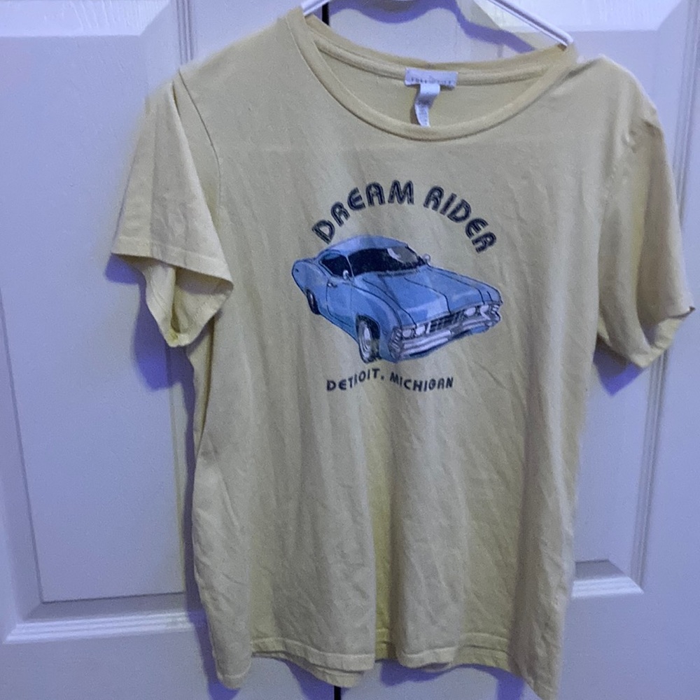 yellow shirt